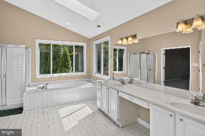 Building Photo - 4512 Rutherford Way