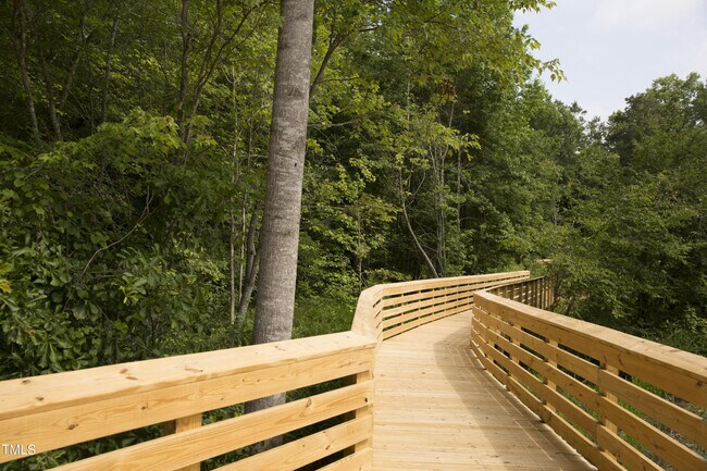 Community Trail - 1604 Drift Falls Ln