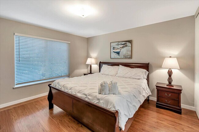 Building Photo - 501 Atlanta St