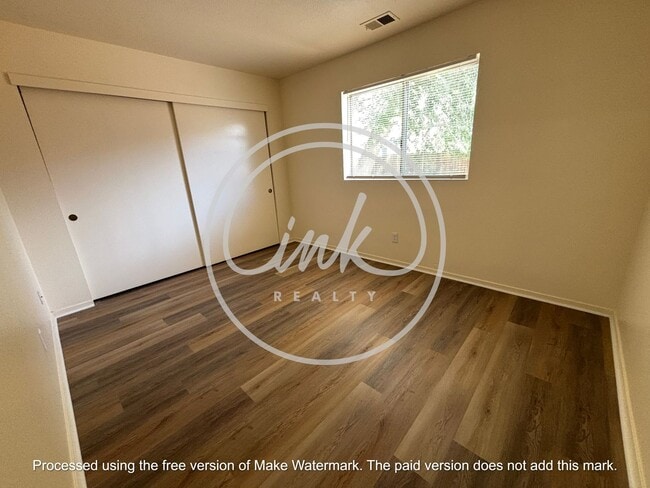 Building Photo - AL1294-1294 Alicia Cir Unit 1 &amp; 2