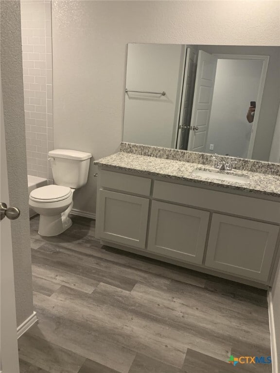 Building Photo - 716 B Kimble Dr