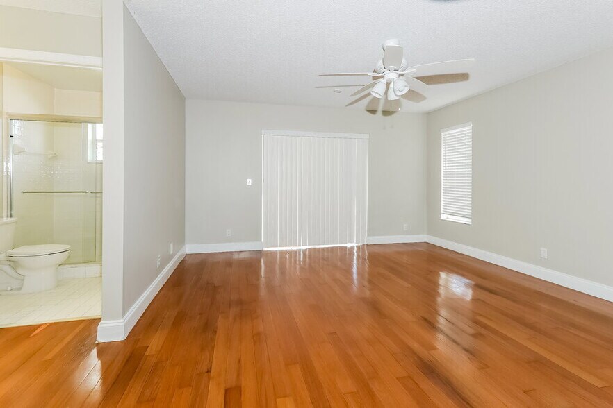 Building Photo - 11231 Jasmine Hill Cir