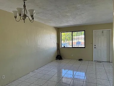 Building Photo - 1230 NE 136th Terrace