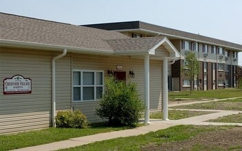 Building Photo - 200 N Crestlane Dr