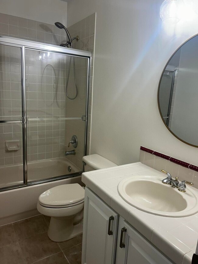 Building Photo - 1040 Arezzo Cir