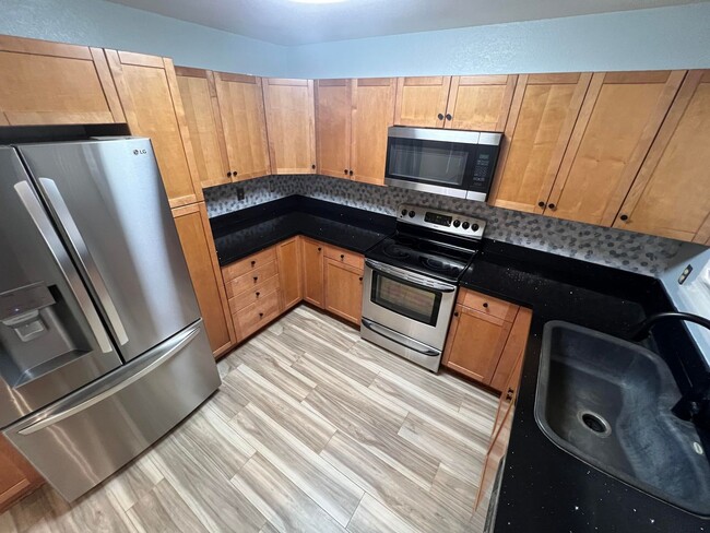 Building Photo - 348ADA