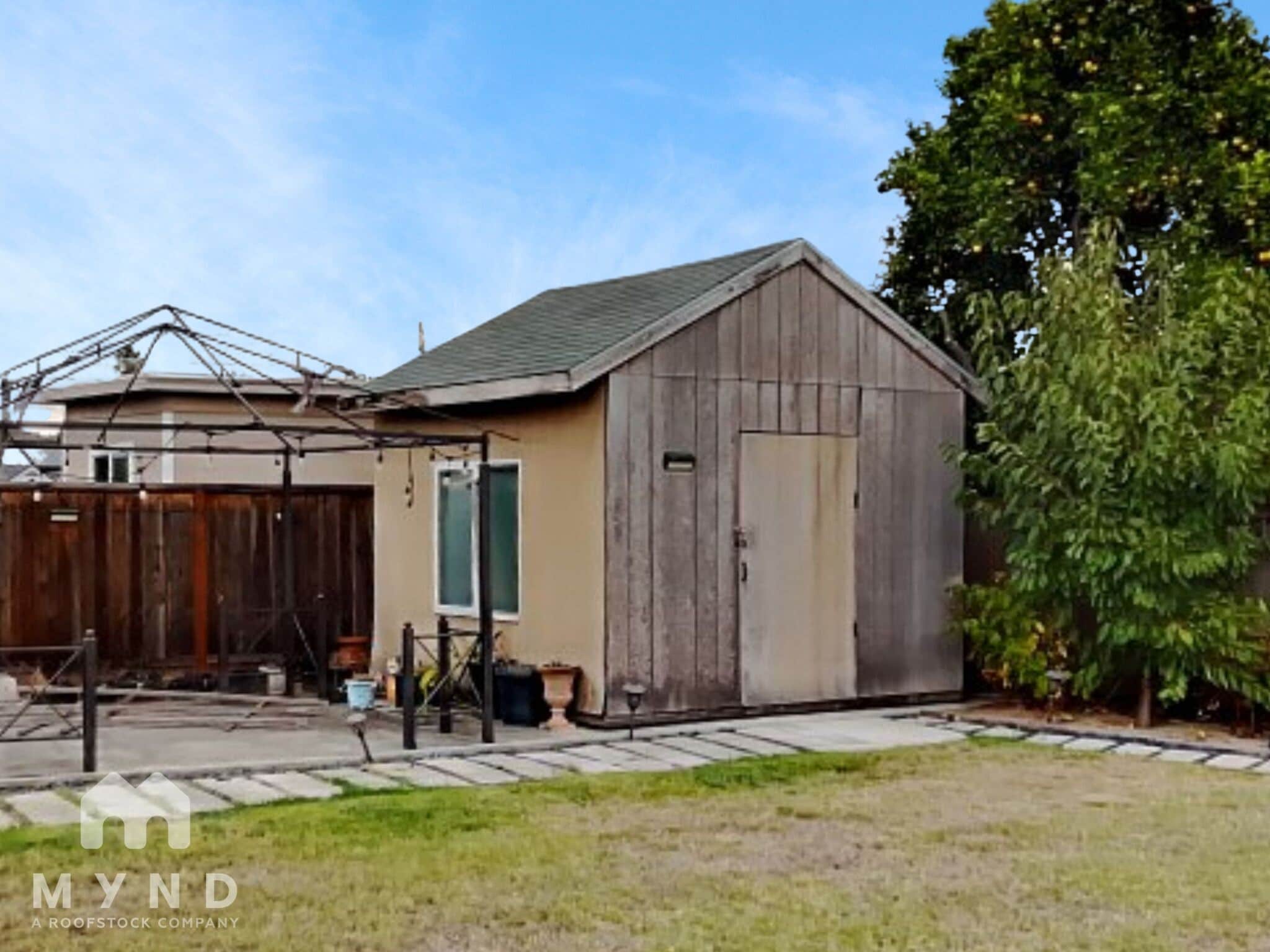 Building Photo - 4690 Cambio Ct