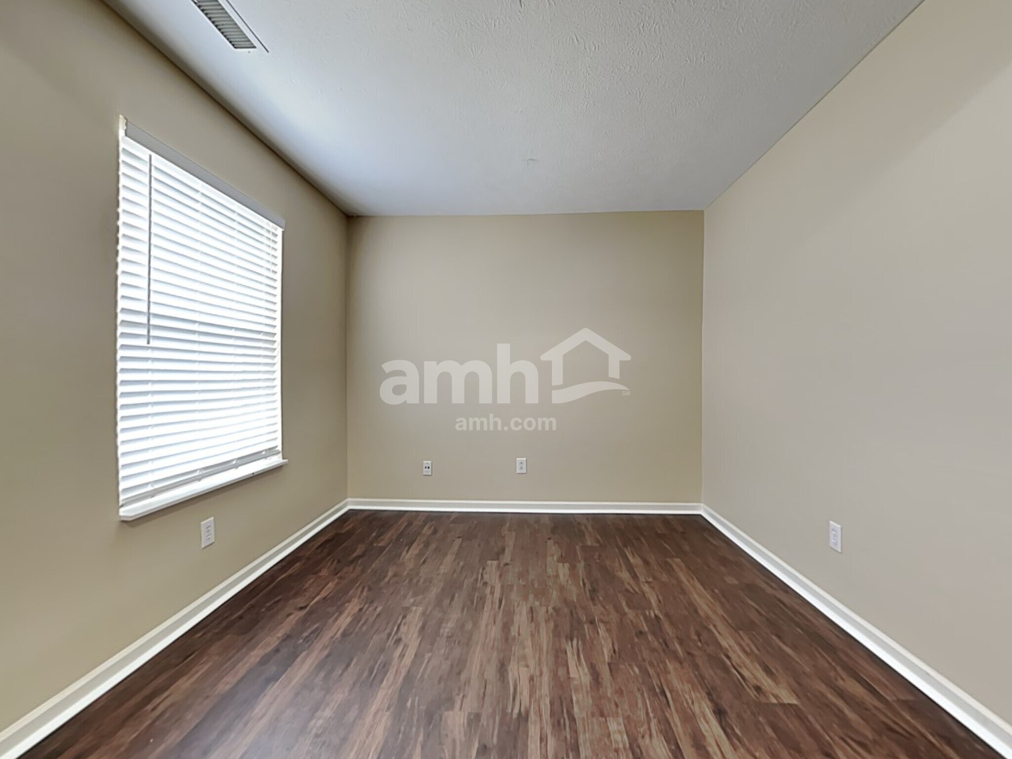 Building Photo - 6726 Aviva Way