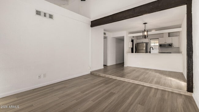 Building Photo - 1149 E Rovey Ave