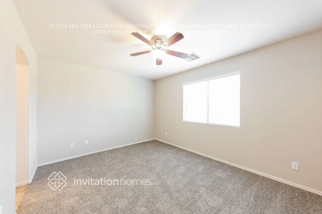 Building Photo - 14807 W Acapulco Ln