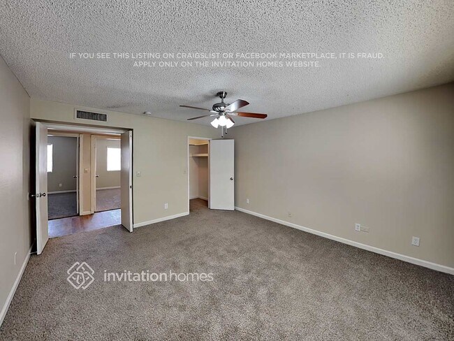 Building Photo - 9023 W Harmont Dr