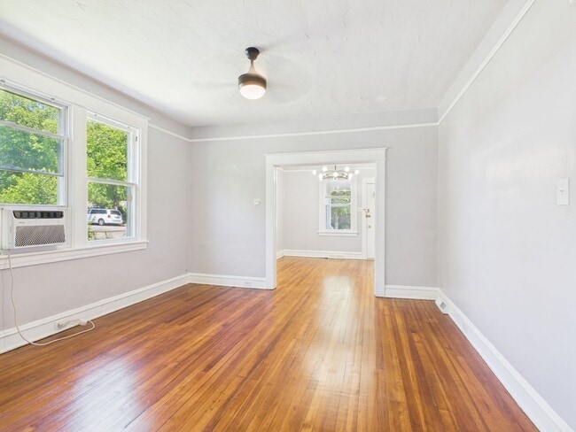 Building Photo - 1614 N 19th St