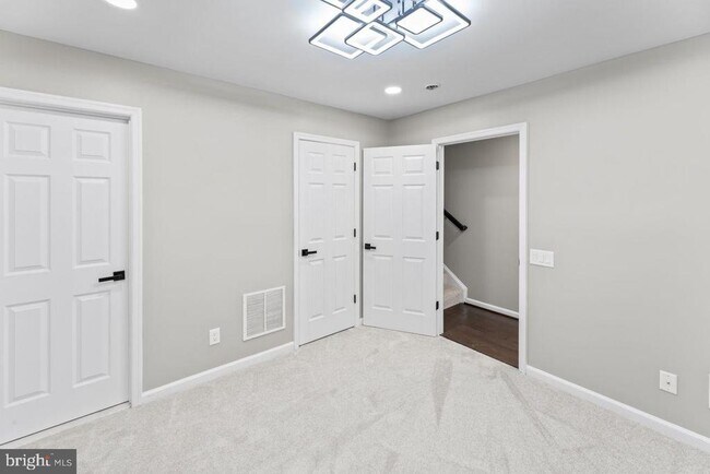 Building Photo - 17045 GIBSON Rd