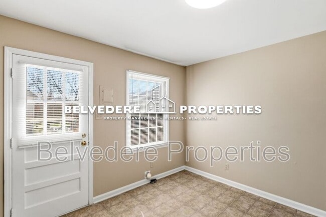 Building Photo - 2503 Vanstory St