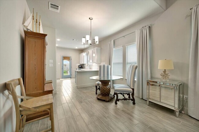 Building Photo - 5314 Abbeville Ct