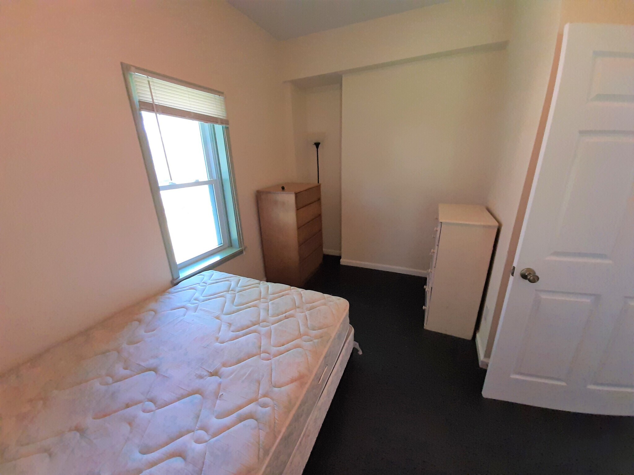 Building Photo - 416 Hudson St