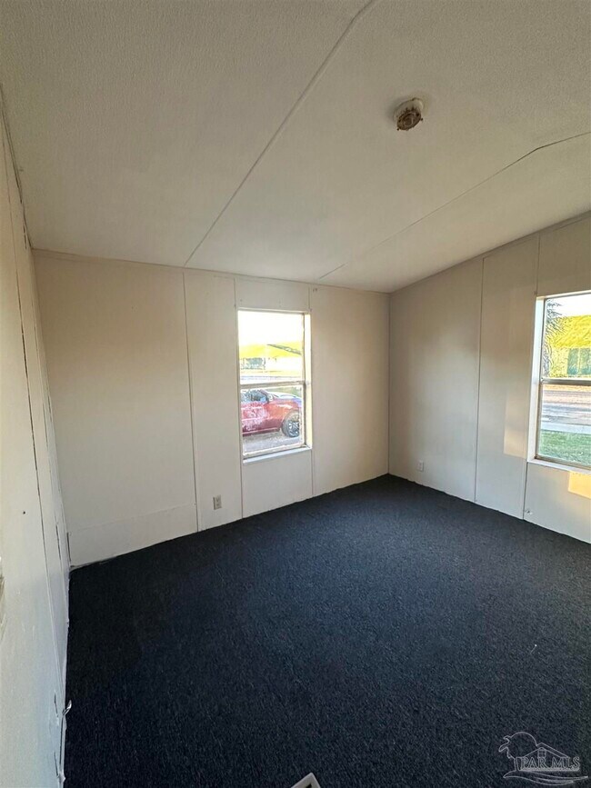Building Photo - 5675 Saufley Field Rd