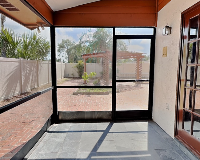 Building Photo - 4330 Cobble Stone Ct