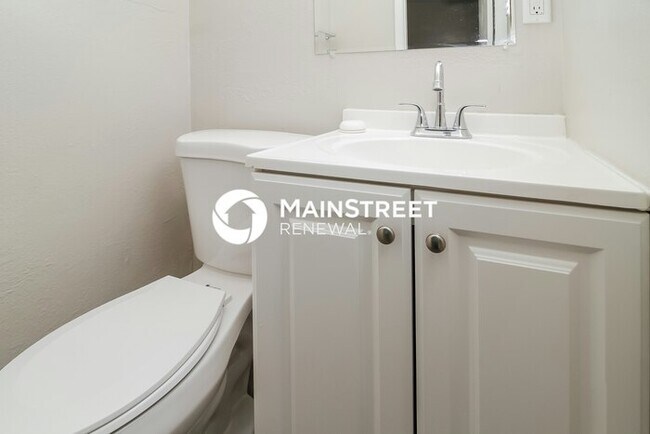 Building Photo - 3 Bedroom Pet-Friendly Home in Longwood, FL with Main Street Renewal