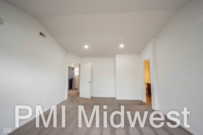 Building Photo - 18058 Cristin Way