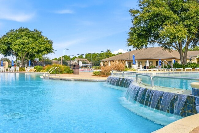 Building Photo - 374 Lilly Bell Ln