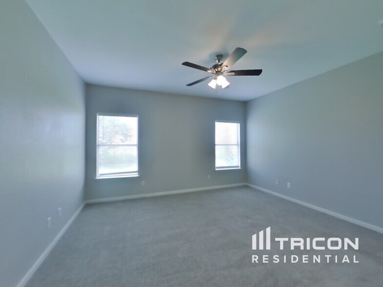 Building Photo - 607 Morning Dove Dr
