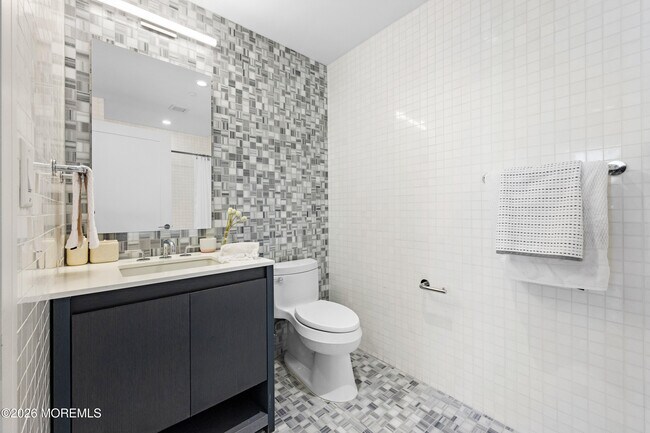 Building Photo - 20 Melrose Terrace