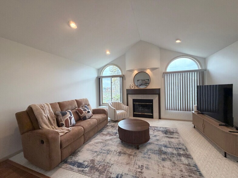 Primary Photo - 4205 Brookcrest Dr SW