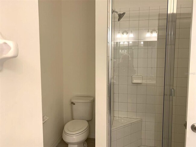 Building Photo - 289 Antis Dr