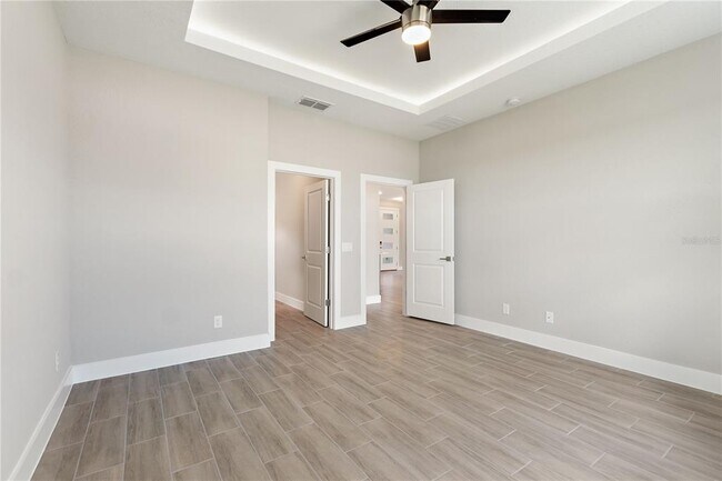 Building Photo - 217 Cimarron Dr