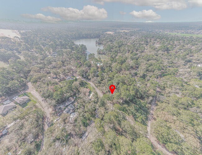 Building Photo - 5880 Beech Dr