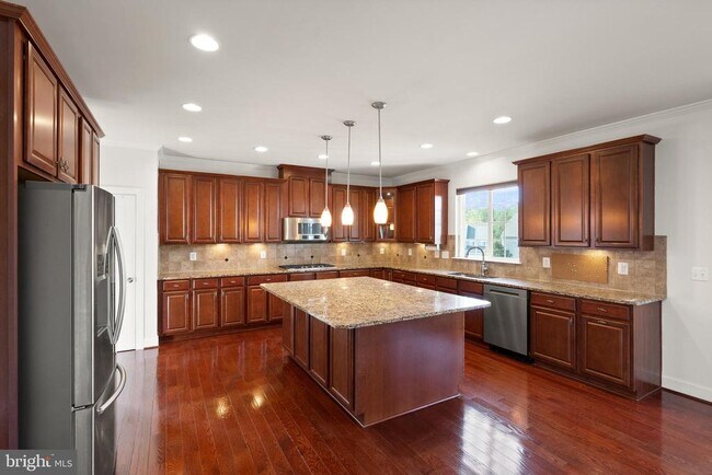 Building Photo - 5666 Spriggs Meadow Dr