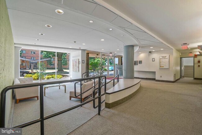 Building Photo - 4401 Cherry Hill Rd