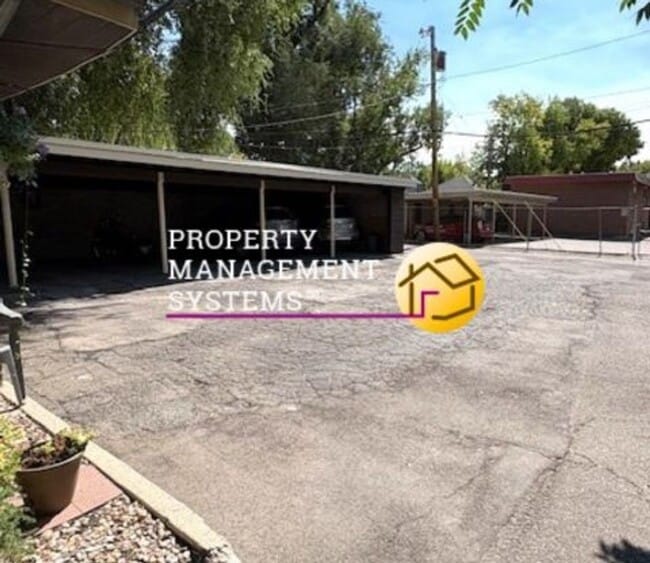 Building Photo - 1 Bedroom Apartment in SLC