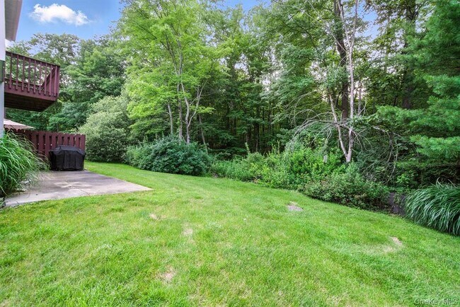 Building Photo - 226 Eagleton Dr