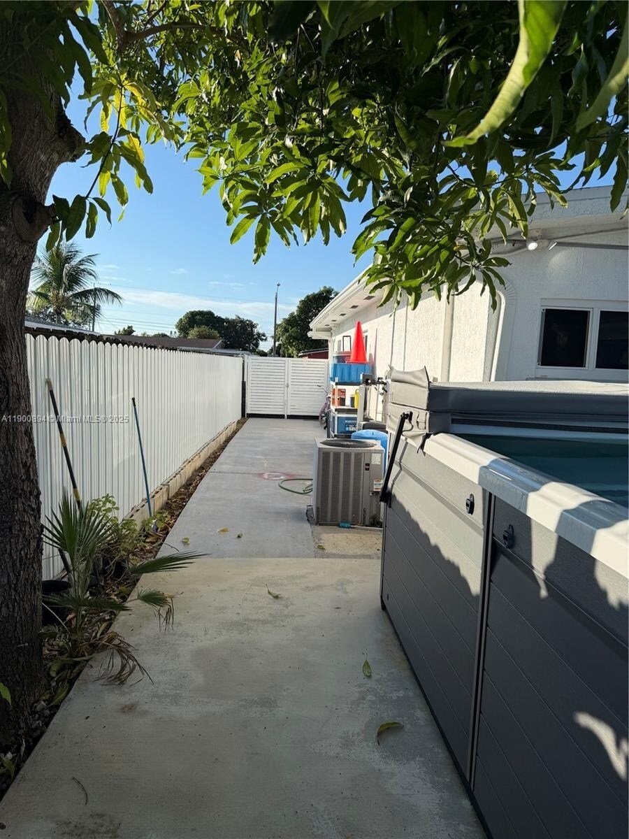 Building Photo - 12525 SW 187th Ter