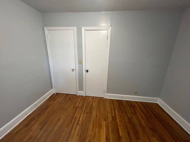 Building Photo - 9 Kolob St