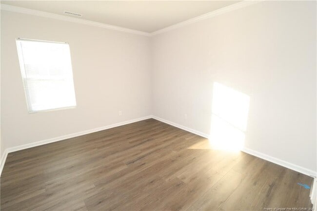 Building Photo - 1214 Rosefinch Dr