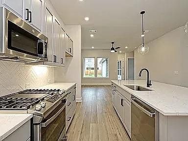 Building Photo - 5806 Rangeland Rd