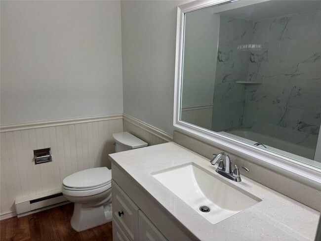 Building Photo - 51 Glenerie Ln