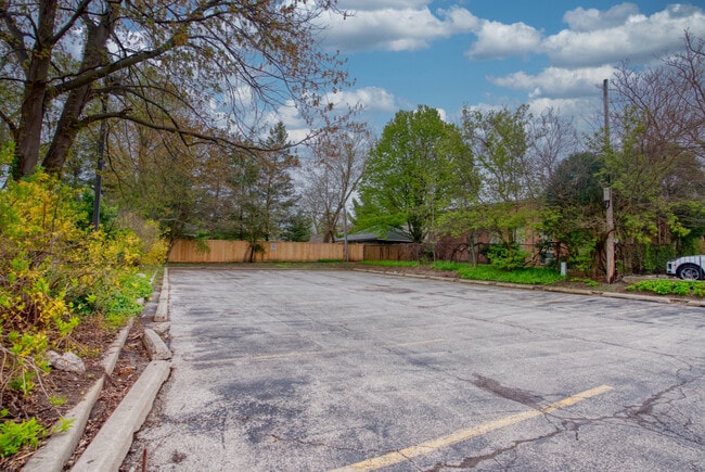 Building Photo - 418 Ridge Rd