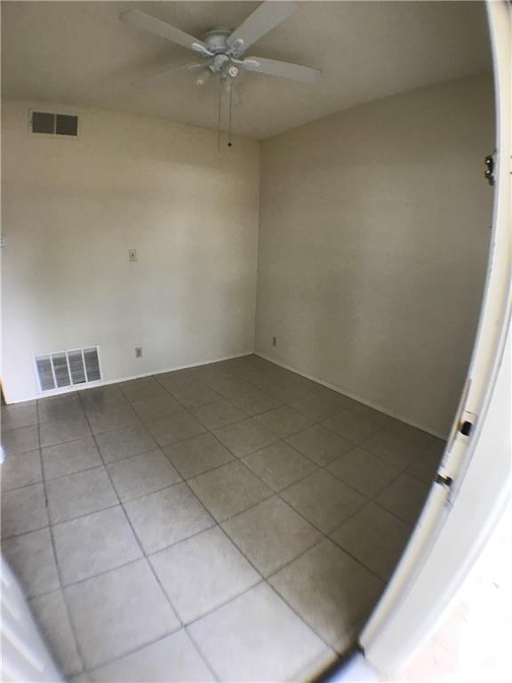 Building Photo - 619 W 37th St