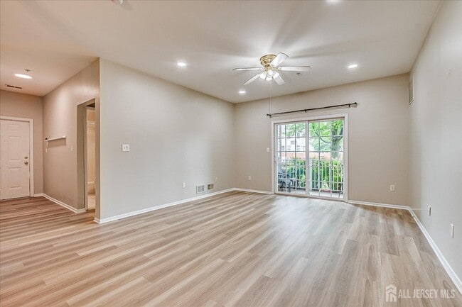 Building Photo - 311 Coppola Dr