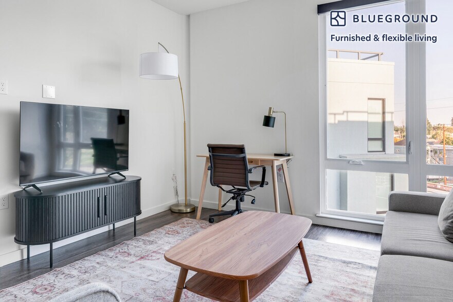 Building Photo - 1501 Buena Vista Ave