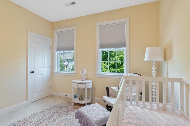 Building Photo - Gorgeous Wake Forest Home!