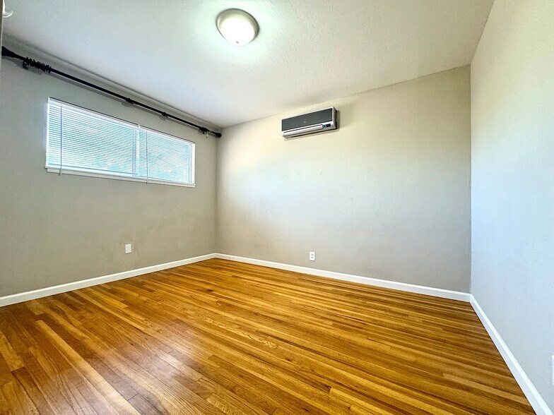 Building Photo - 2609 Castello Way