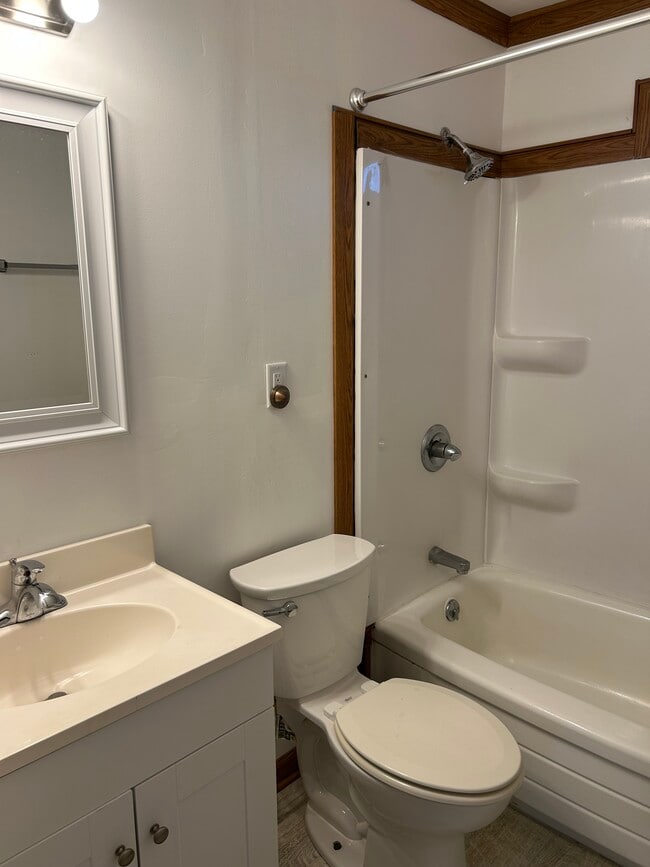 Building Photo - 6530 Ohio Ave