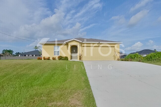 Building Photo - 1835 Nelson Rd N