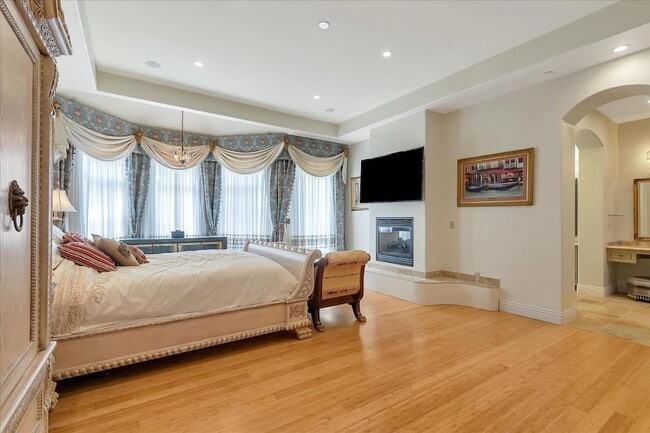 Building Photo - 15219 Sobey Rd