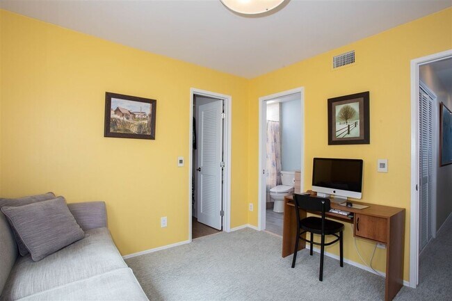 Building Photo - 3956 Honeycutt St